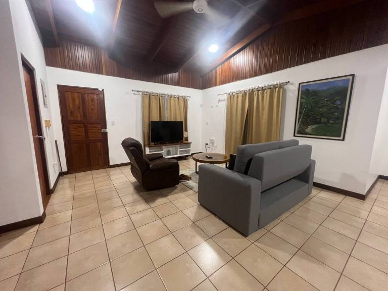 Family-friendly house | Pets allowed — photo 3