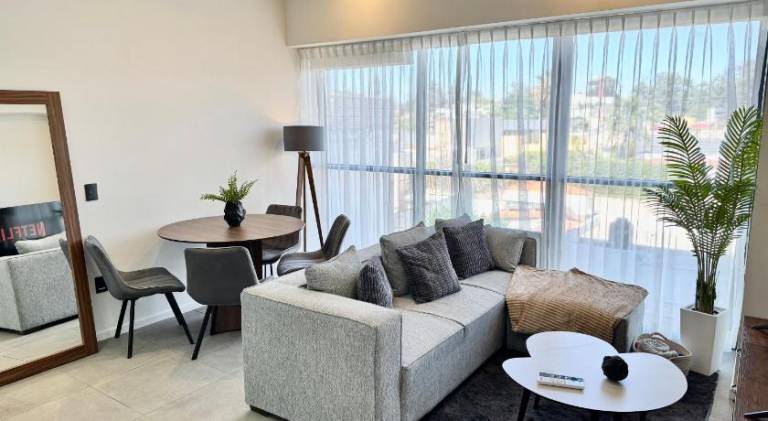 Apartment with pool in Zapopan