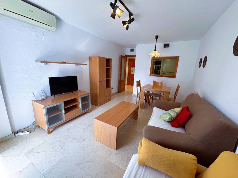 Family-friendly apartment with terrace, yard & pool | Close to the beach | Pet-friendly — photo 3