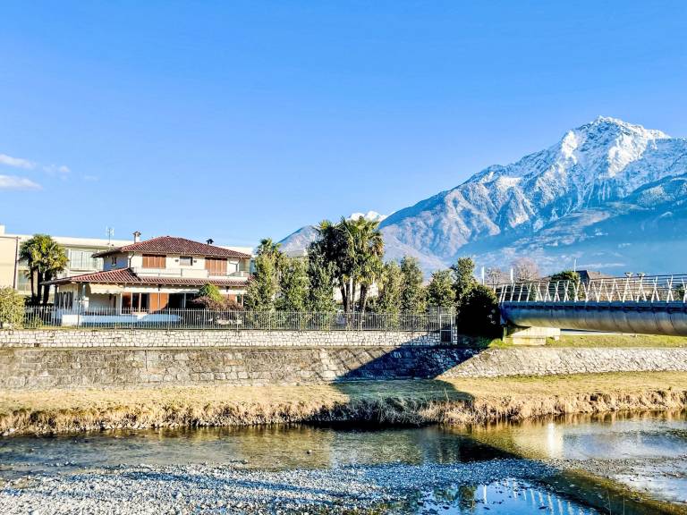 Ferienwohnung in Domaso, für max. 4 Personen Ferienwohnung in Domaso, für max. 4 Personen