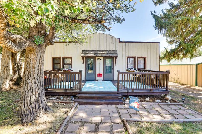 Cottage w/ Furnished Deck: 1 Mi to Dtwn Craig! — photo 3