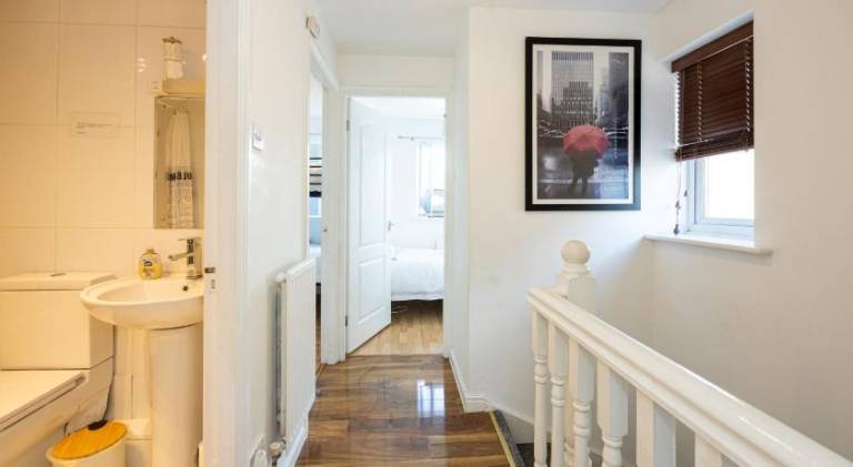 Holiday apartment with 3 rooms for 6 persons — photo 4