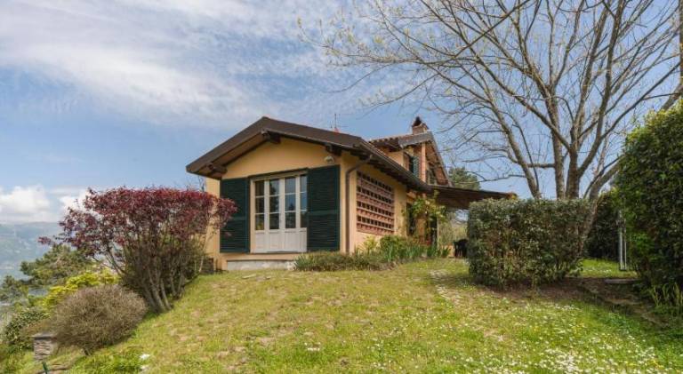 Villa with 2 rooms for 7 persons in Viareggio