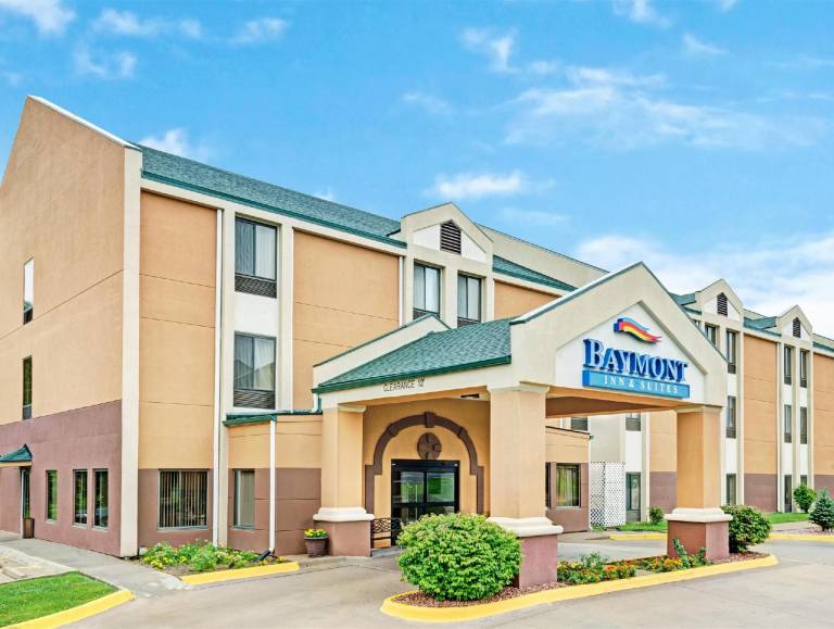 Baymont by Wyndham Lawrence in Lawrence, KS