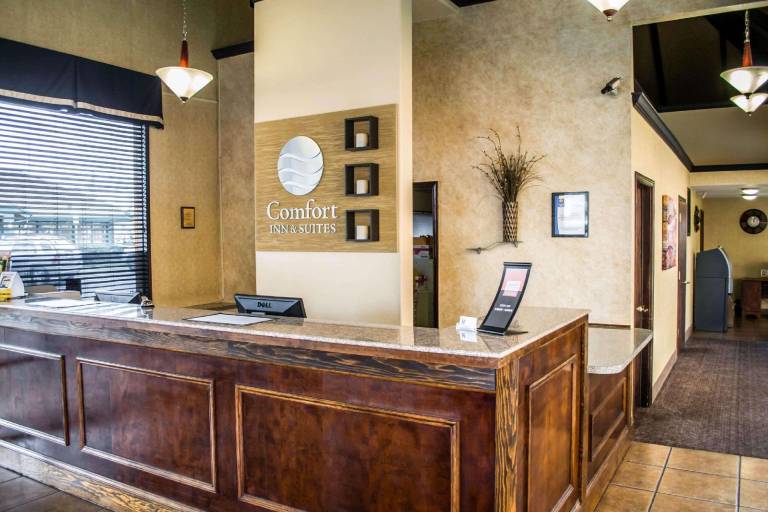 Comfort Inn & Suites Beaverton - Portland West — photo 5