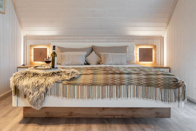 Kuschelhaus - Infrared Sauna, Bathtub, Fireplace, Terrace, Parking, 3 Smart TVs — photo 2