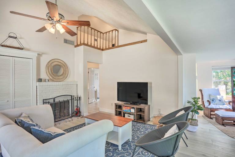 Lovely Cottage Near Downtown Stuart & Beaches — photo 3