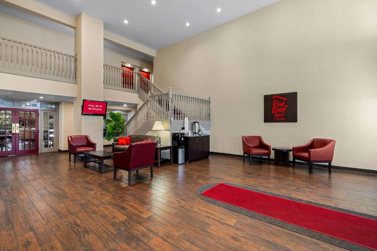 Red Roof Inn & Suites Albany, GA — photo 2