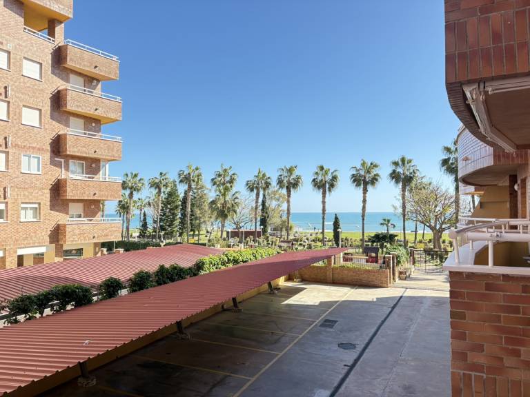 Holiday apartment with patio & pool | Sea view — photo 5