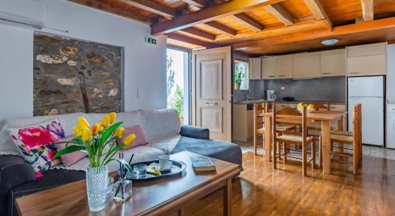 Fully equipped house with BBQ, patio & garden | Good for workation | Pets allowed — photo 3