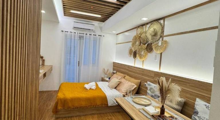 Holiday apartment with pool in Quezon City