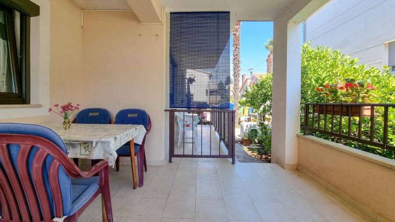 Nice holiday apartment with terrace & grill | Pets allowed — photo 2
