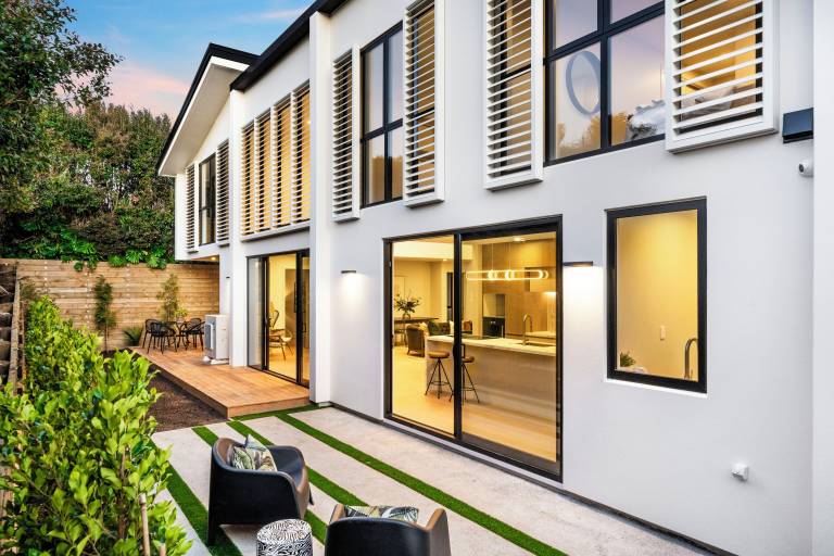 House  Greenlane