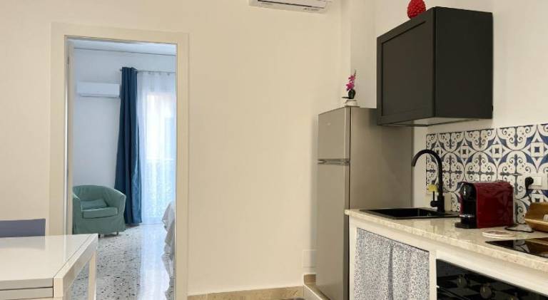 Vacation home with terrace | Near Church of the Gesù | Good for workation | Dogs allowed — photo 3