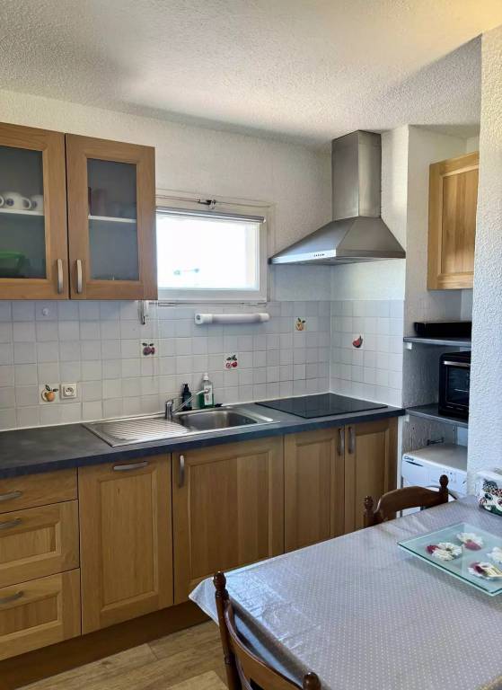 Apartment with 1 room for 4 persons — photo 4