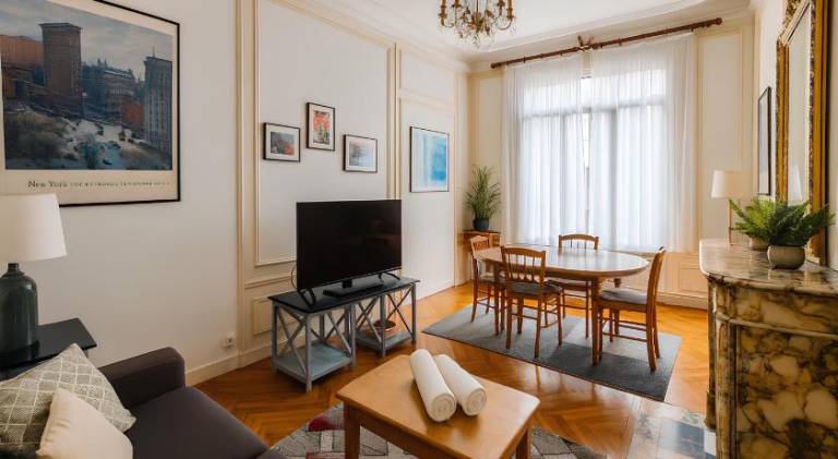 Apartment with 1 room for 6 persons in Rouen