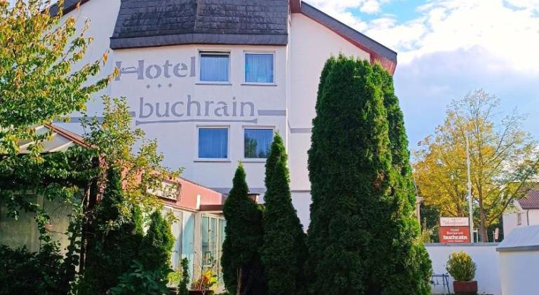 Serviced apartment with patio & garden | Pets are welcome in Goeppingen