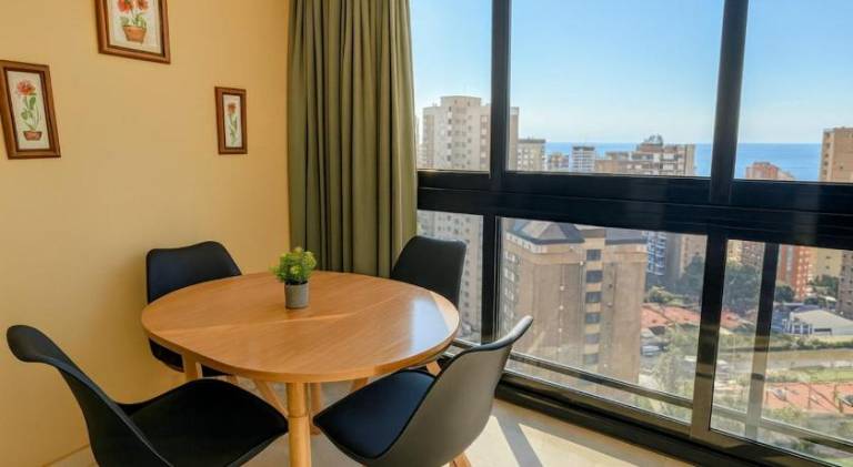 Apartamento con Vistas al Mar y Parking Cubierto — photo 3