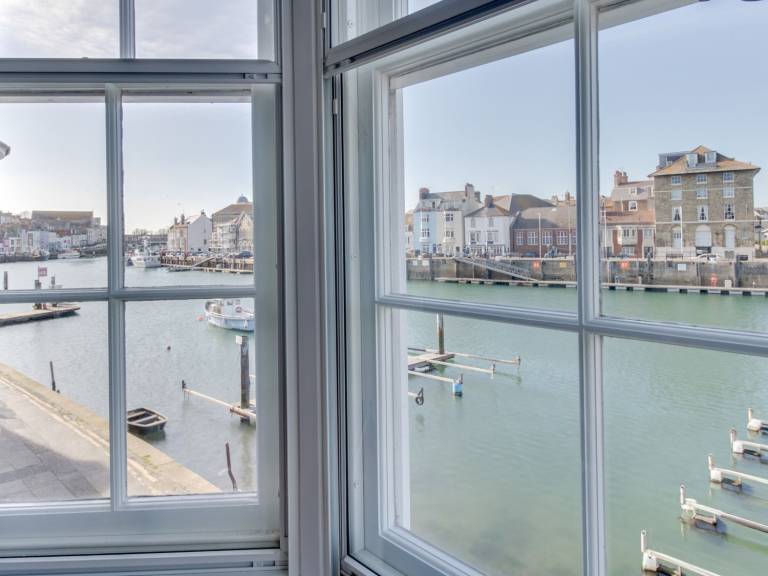 House Weymouth