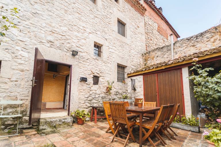 Country House 'Casa Rural La Herreria' with Wi-Fi, Terrace and Private Garden — photo 4