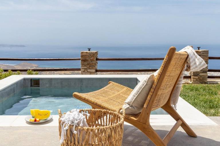 House with hot tub | Pets allowed in Tinos
