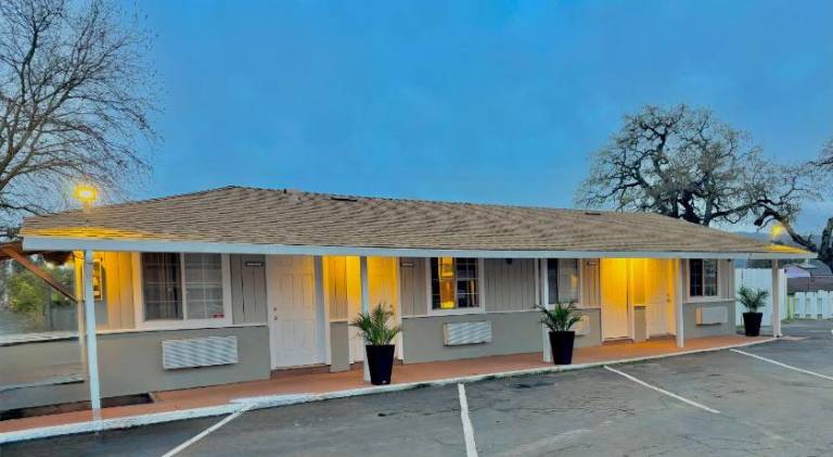 Budget Motel — photo 5