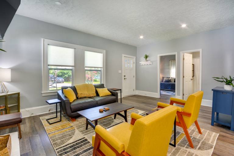 High Point Vacation Rental w/ Private Deck & Yard! — photo 5