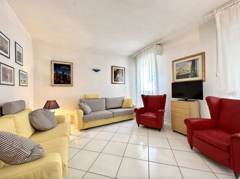 Pleasant rental apartment with patio | Next to the beach | Pet-friendly — photo 3