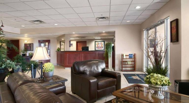 Travelodge by Wyndham Stony Plain — photo 4