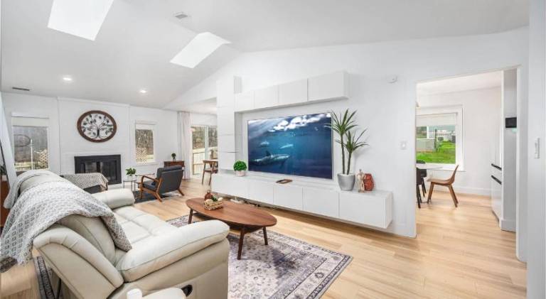 Wonderful house | Suitable for remote work | Pets are welcome in Durham, NC