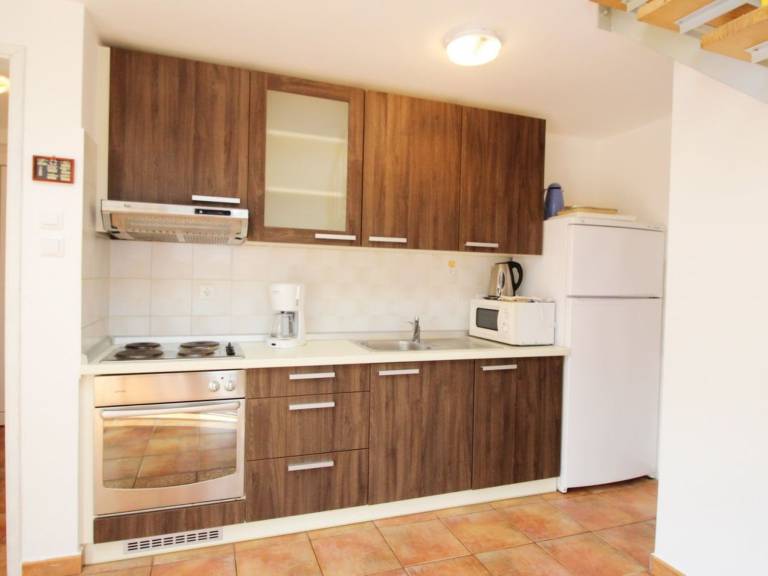Rental apartment with 2 rooms for 6 persons — photo 4