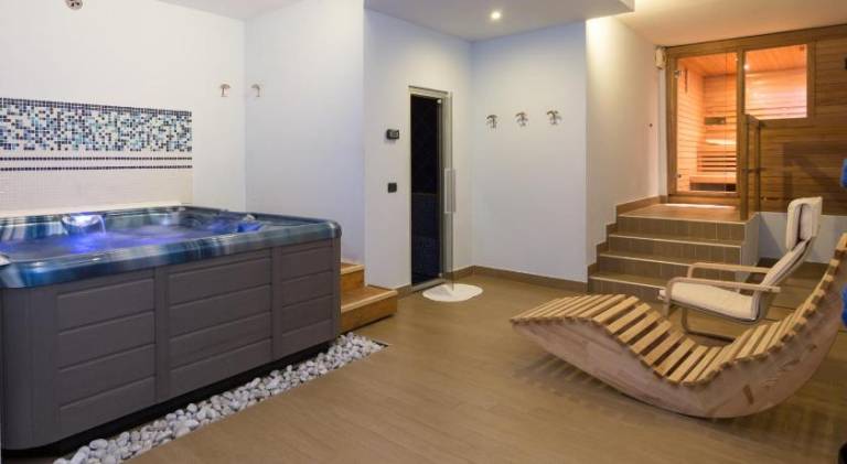 Hotel Mare Blu -- boutique — photo 2