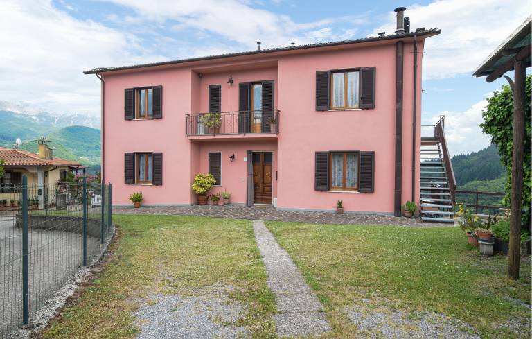 Appartamento Camporgiano