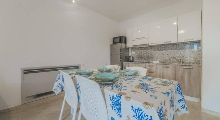 Rental apartment with garden, barbeque & terrace — photo 3