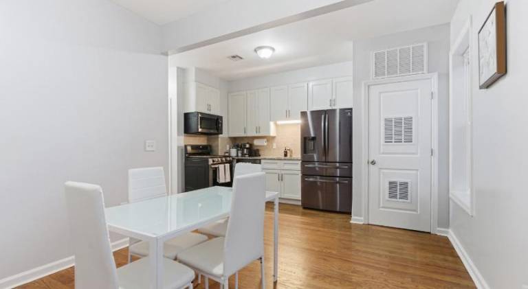 Apartment with 2 rooms for 5 persons — photo 4