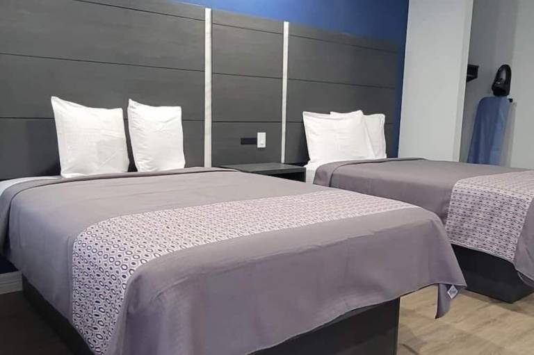 Platinum inn