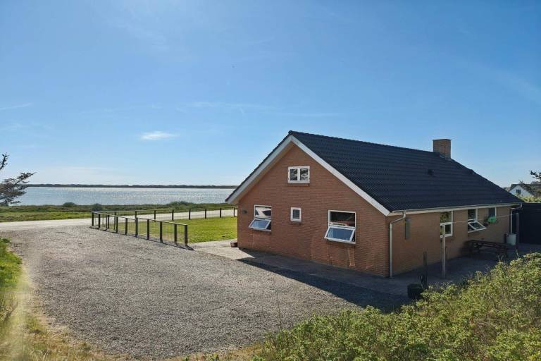 90 m&sup2; Ferienhaus
