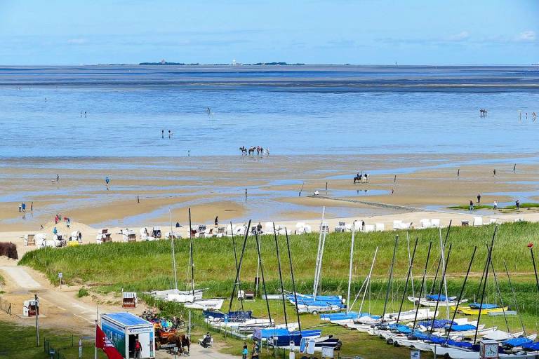SHE6 – Ferienwohnung mit Meerblick im Strandhochhaus Cuxhaven Sahlenburg — photo 2