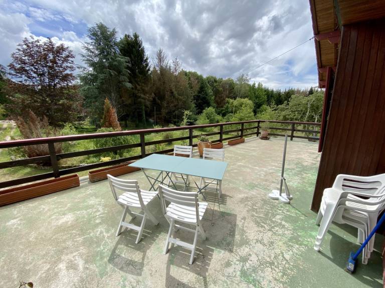 Gite with terrace, yard & barbecue | Water view — photo 3