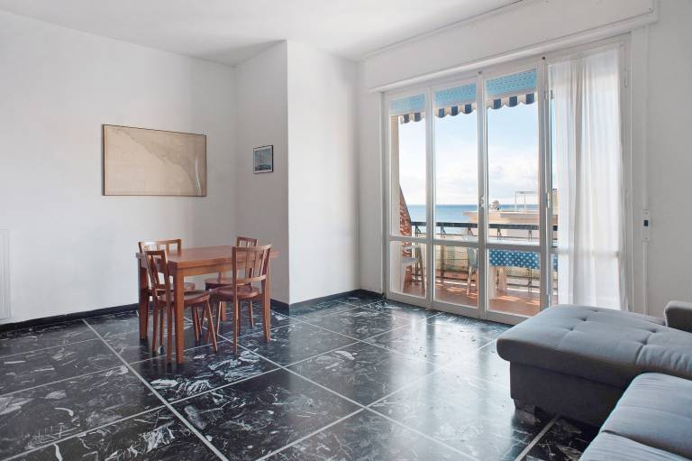 Fully equipped holiday apartment | Sea view | Next to the beach | Pets are welcome — photo 4