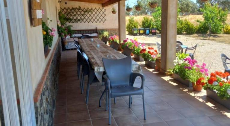House with patio, pool & grill — photo 4