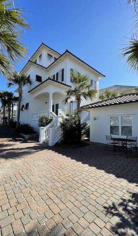 House Sandestin