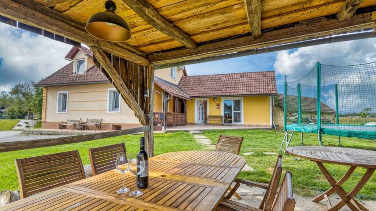 Apartma Griblje
