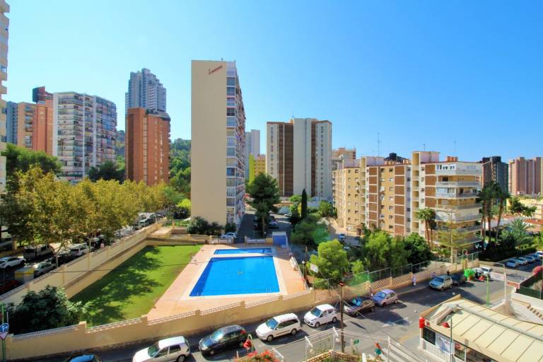 Family-oriented lovely apartment with patio, garden & pool | Garden view | Pets allowed — photo 4
