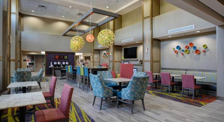Hampton Inn & Suites Ardmore — photo 5