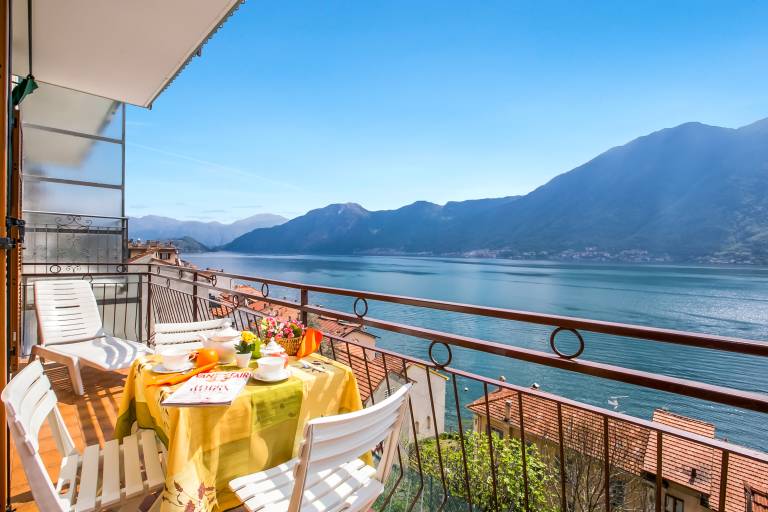 Ferienwohnung in Colonno, Comer See, Italien