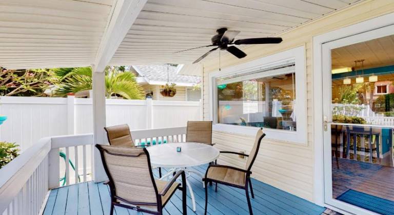 Wonderful house | Next to the beach | Pet-friendly in Treasure Island, FL