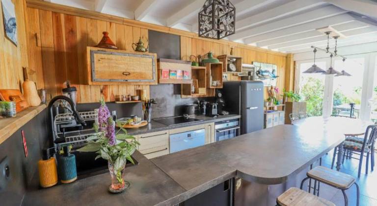 Fully equipped house with terrace, jacuzzi & BBQ | Beach nearby | Suitable for remote work | Pet-friendly — photo 5