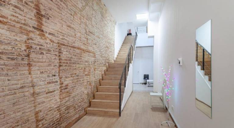 Serviced apartment with terrace | Perfect for remote work — photo 4