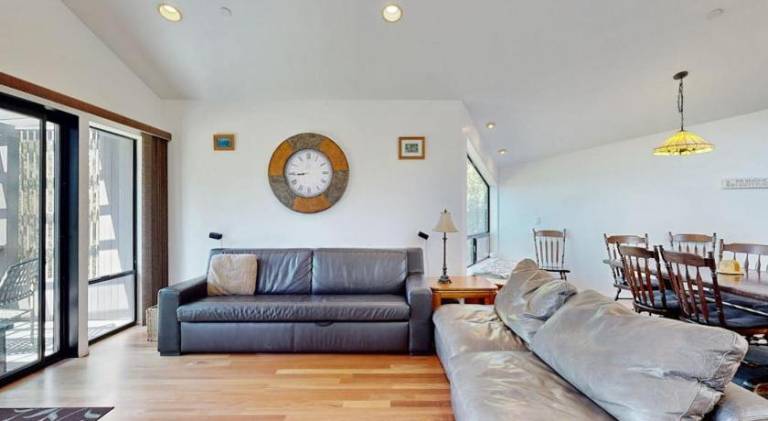 House with jacuzzi | Dogs allowed — photo 4
